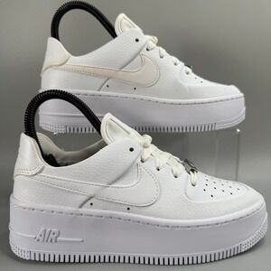 Nike AF1 Air Force 1 Sage Low Platform Women 5 Triple White Sneaker Lace Up Shoe